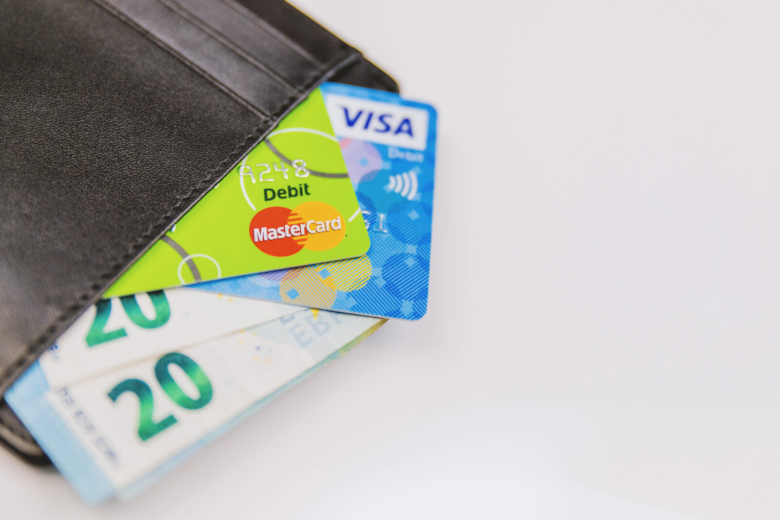 How to Spot Credit Card Fraud and Prevent it From Happening